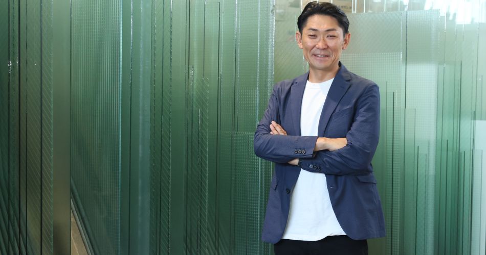 長野板販 株式会社 鶴田 真央